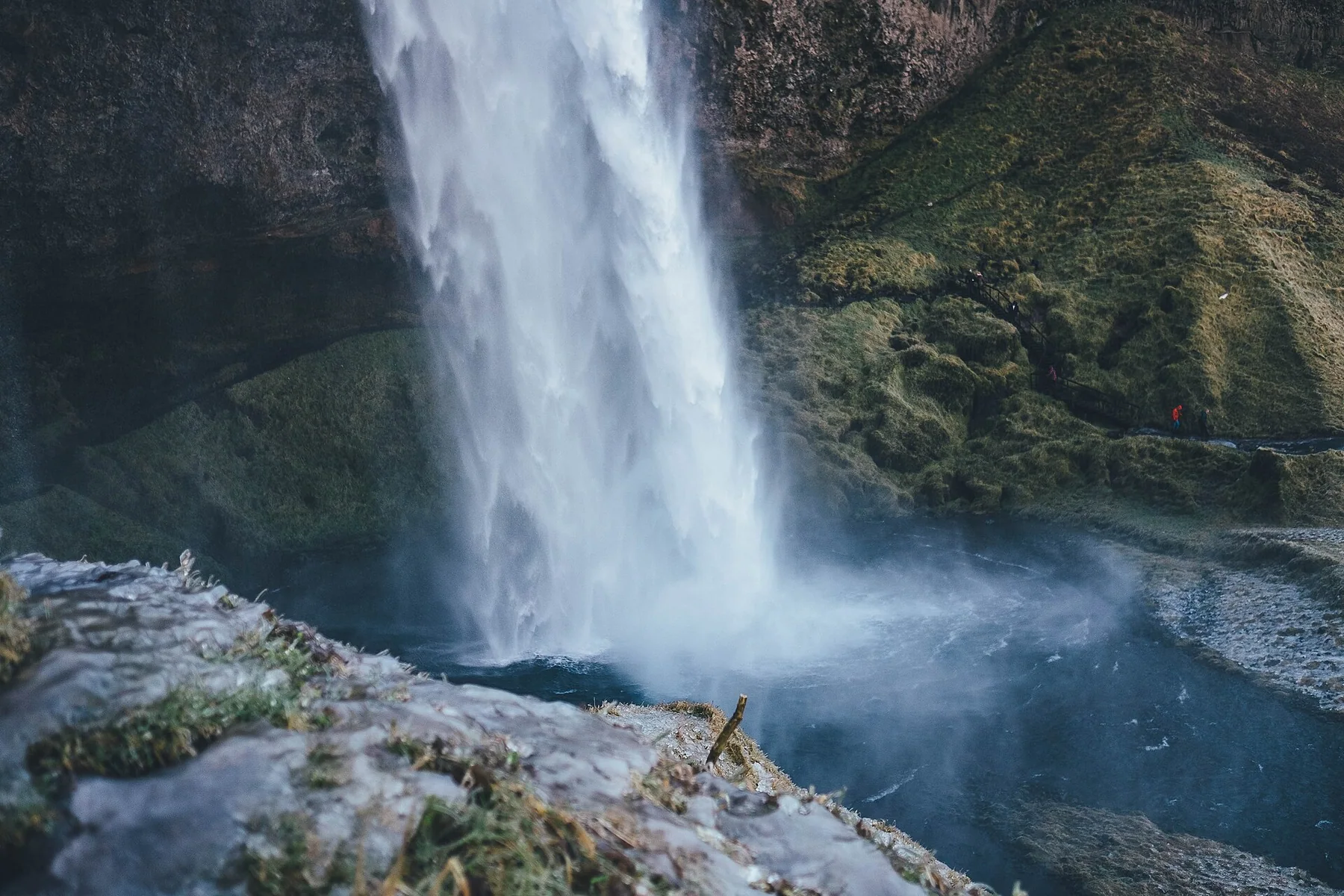 Seljalandsfoss Waterfall, Iceland Seljalandsfoss Waterfall, Iceland (Unsplash RInGbWTfyTU)